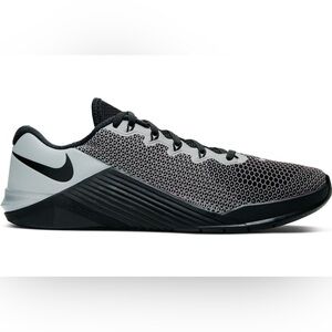 Men’s Nike Metcon 5 Black 9.5